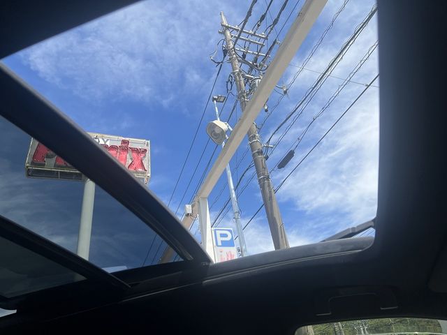 TOYOTA HARRIER HYBRID 2015