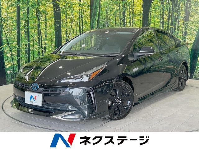 TOYOTA PRIUS 2021