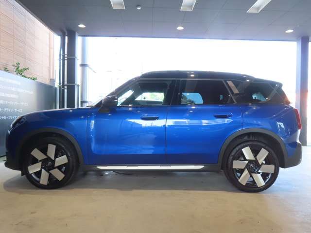 BMW MINI COUNTRYMAN 2024