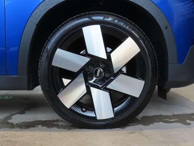 BMW MINI COUNTRYMAN 2024