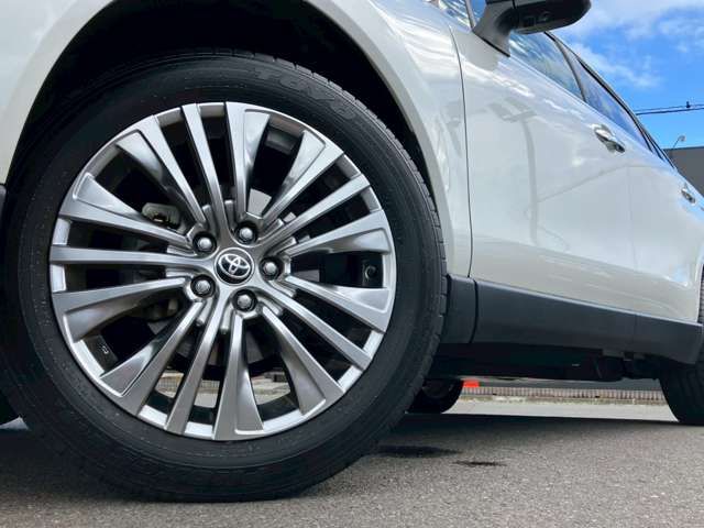 TOYOTA HARRIER 2WD 2020