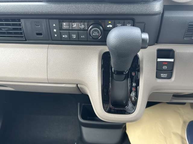 HONDA N BOX JOY 2025