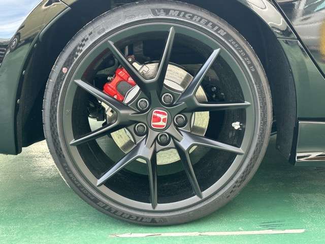 HONDA CIVIC hatchback 2025