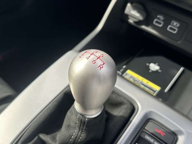 HONDA CIVIC hatchback 2025