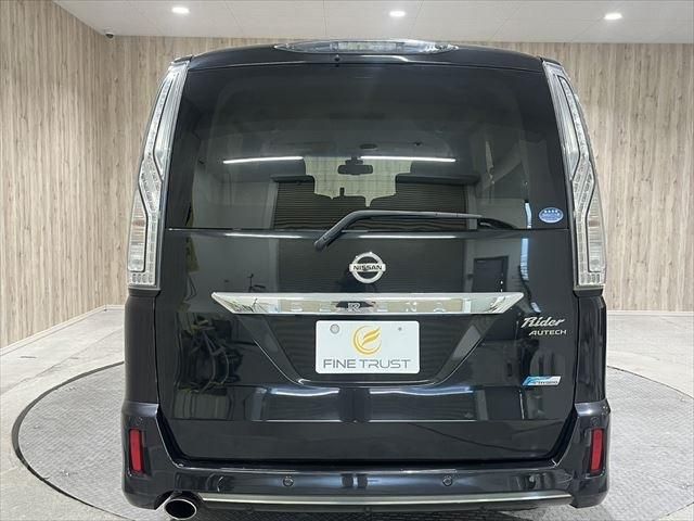 NISSAN SERENA  S-HYBRID 2014