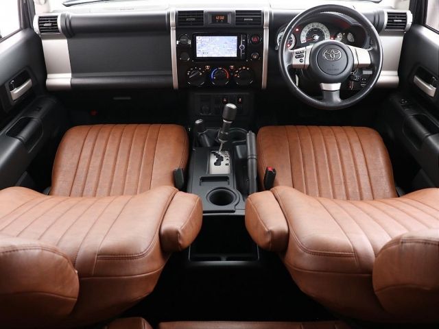 TOYOTA FJ CRUISER 4WD 2012