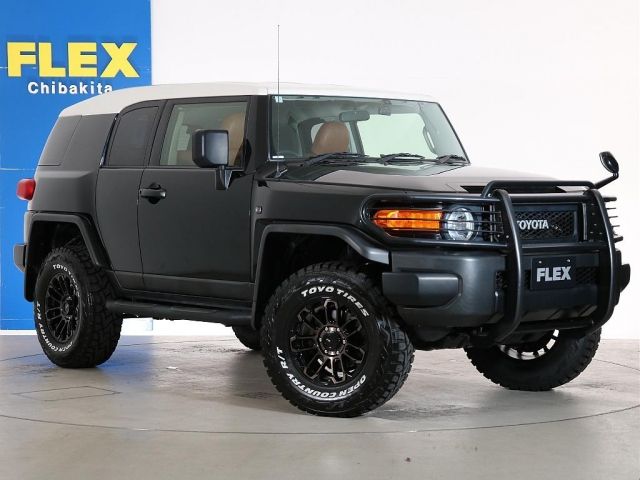TOYOTA FJ CRUISER 4WD 2012