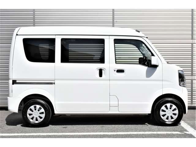 MITSUBISHI MINICAB van 2024