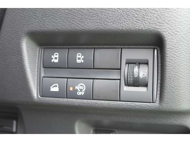 MITSUBISHI DELICA MINI 2024