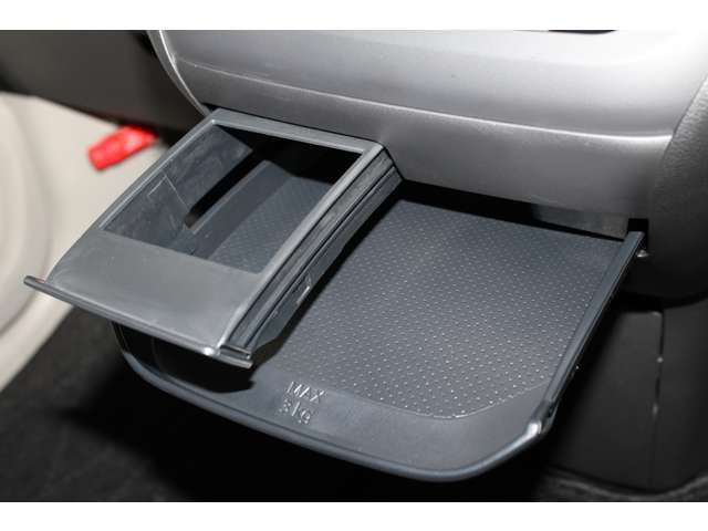 MITSUBISHI eK WAGON 2024