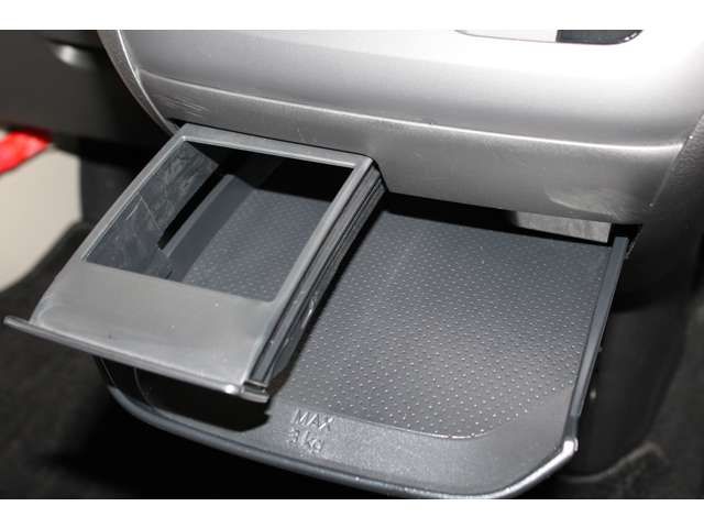 MITSUBISHI eK WAGON 2024