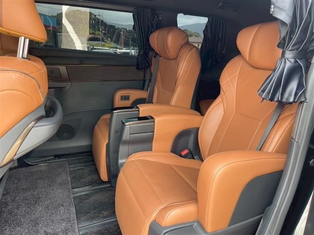 TOYOTA VELLFIRE  HYBRID 2024