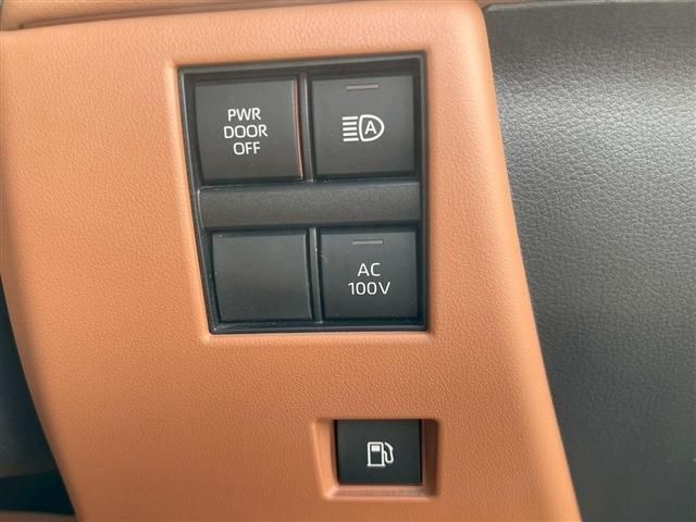 TOYOTA VELLFIRE  HYBRID 2024