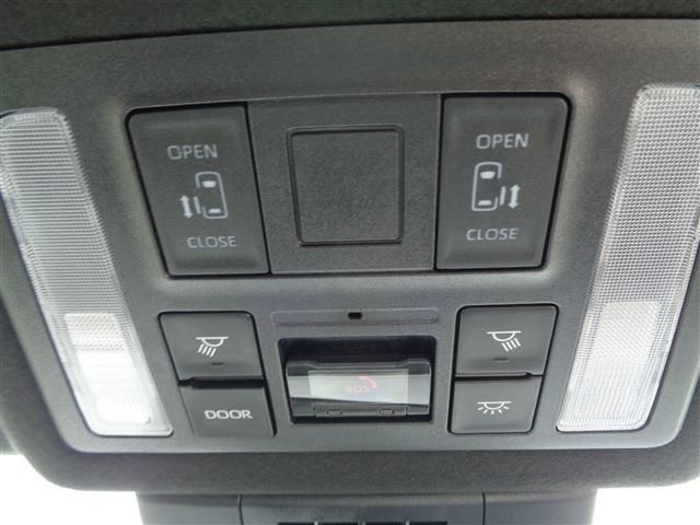 TOYOTA NOAH HYBRID 4WD 2024