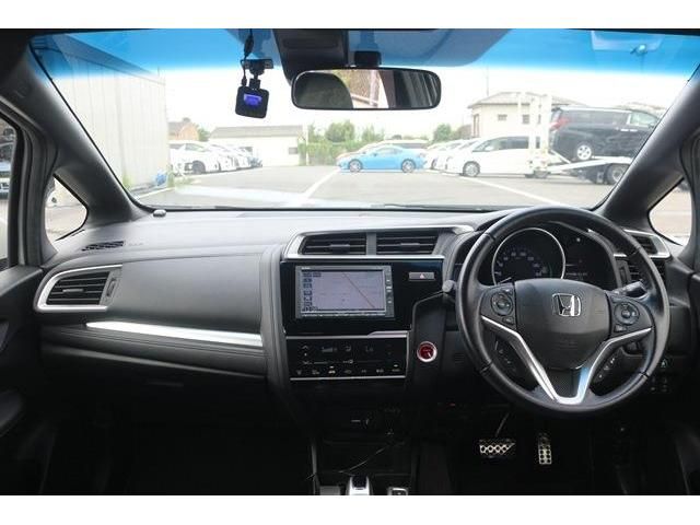 HONDA FIT HYBRID 2018