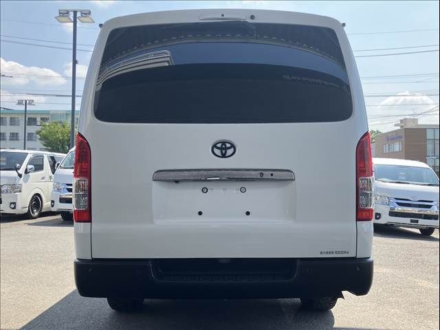 TOYOTA HIACE van 2WD 2021