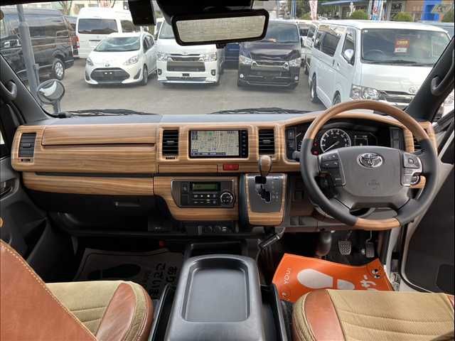 TOYOTA HIACE van 2WD 2021
