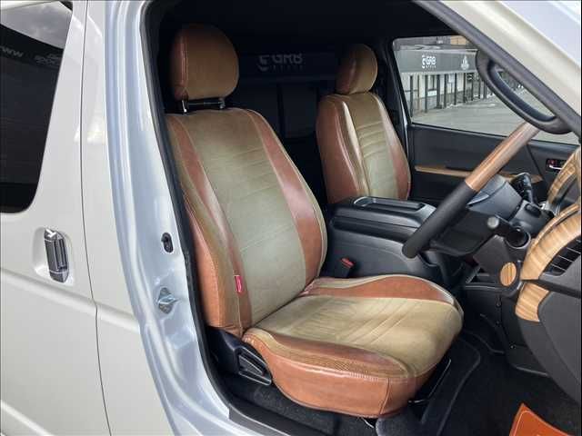 TOYOTA HIACE van 2WD 2021