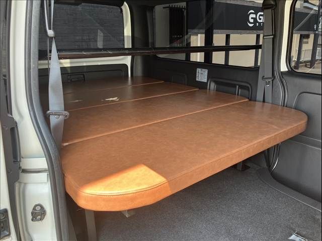 TOYOTA HIACE van 2WD 2021