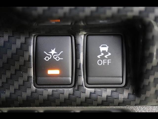 NISSAN NV350 CARAVAN 2018