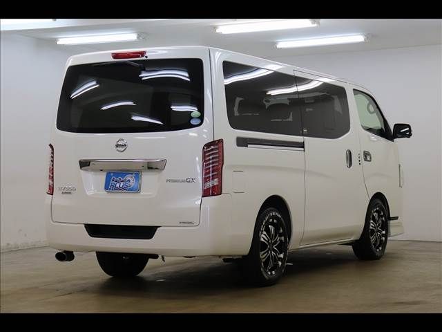 NISSAN NV350 CARAVAN 2018