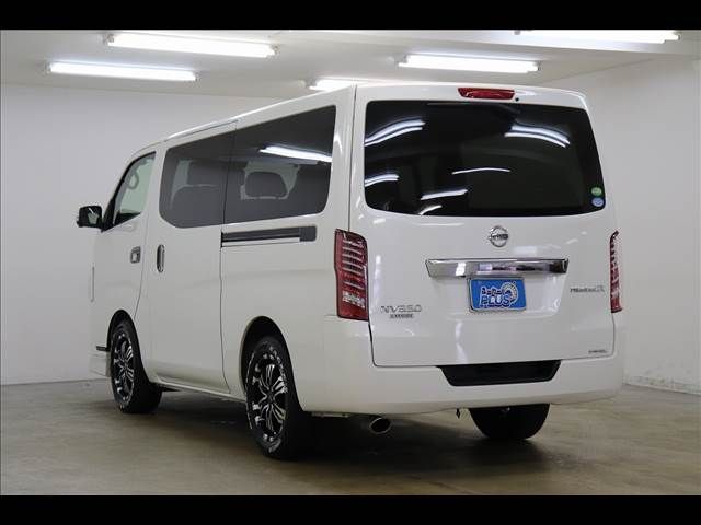 NISSAN NV350 CARAVAN 2018