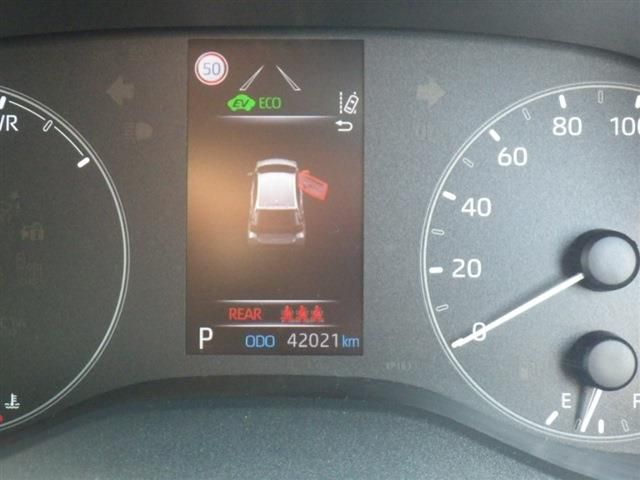 TOYOTA YARIS HYBRID 2020