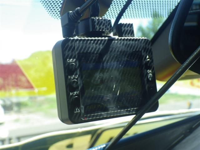 TOYOTA YARIS HYBRID 2020