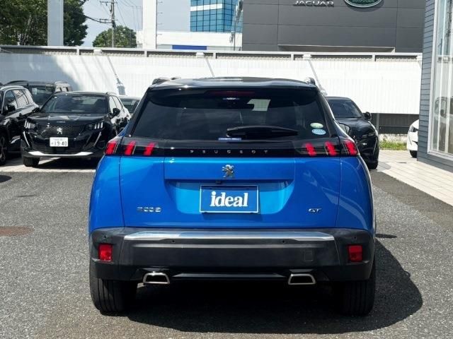 PEUGEOT PEUGEOT 2008 2022