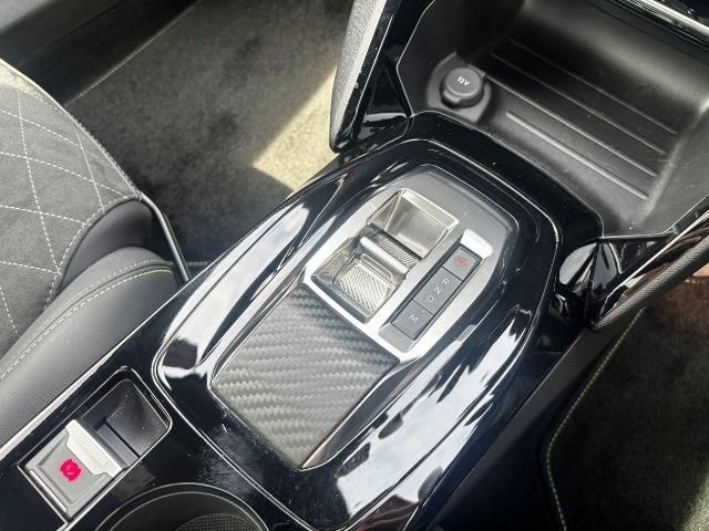 PEUGEOT PEUGEOT 2008 2022