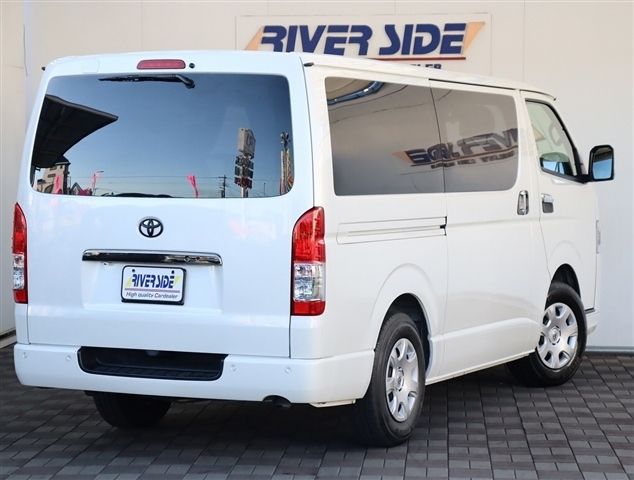 TOYOTA HIACE van 2WD 2020