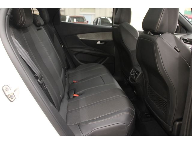 PEUGEOT PEUGEOT 3008 2023