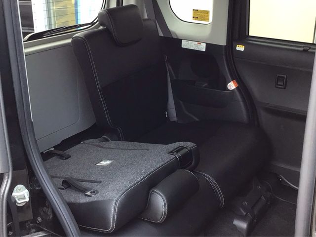 DAIHATSU TANTO CUSTOM 2018