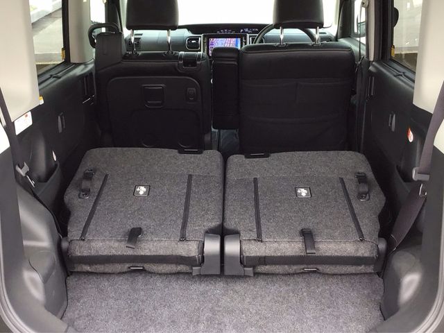 DAIHATSU TANTO CUSTOM 2018