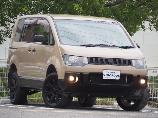 MITSUBISHI DELICA D:5 4WD 2007