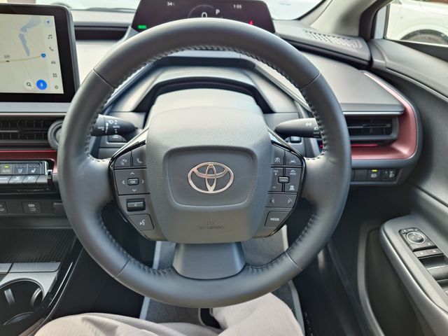 TOYOTA PRIUS 2025