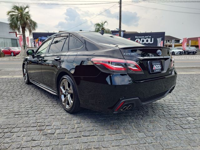 TOYOTA CROWN sedan hybrid 2018