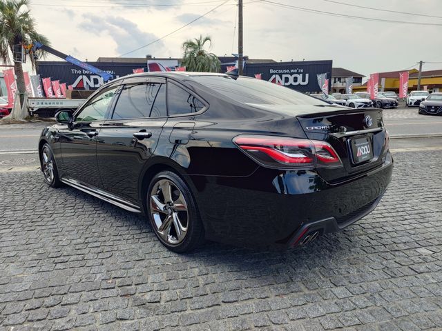 TOYOTA CROWN sedan hybrid 2018
