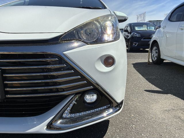 TOYOTA AQUA 2016