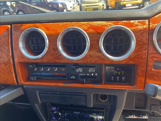 SUZUKI JIMNY 4WD 1996