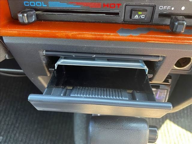 SUZUKI JIMNY 4WD 1996