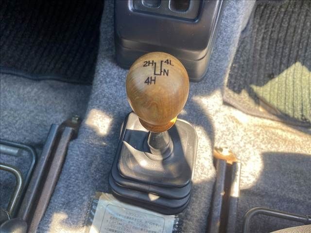 SUZUKI JIMNY 4WD 1996