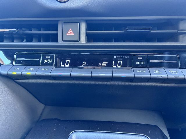 TOYOTA CROWN CROSSOVER 2024