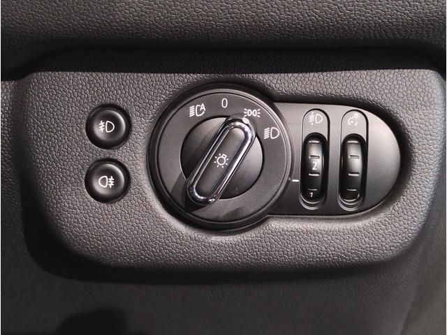 BMW MINI COOPER D CLUBMAN 2020