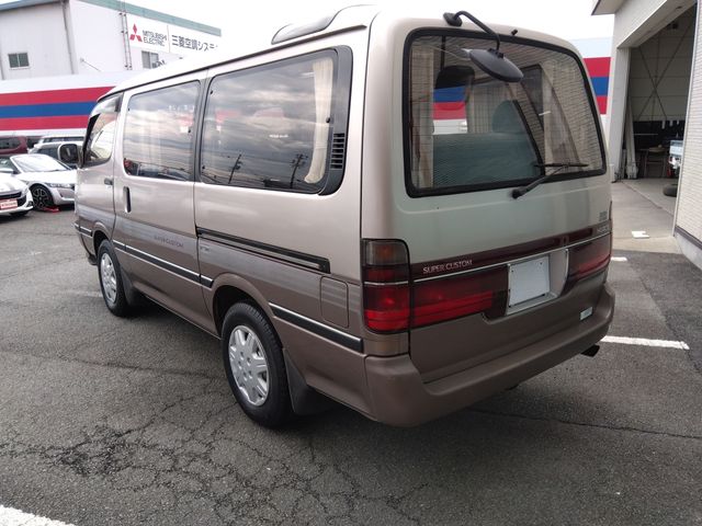 TOYOTA HIACE wagon 1995