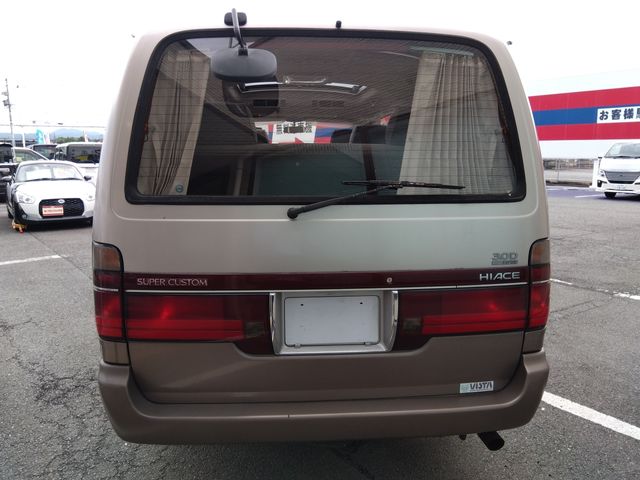 TOYOTA HIACE wagon 1995