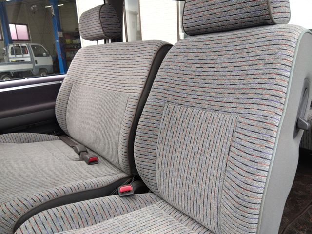 TOYOTA HIACE wagon 1995