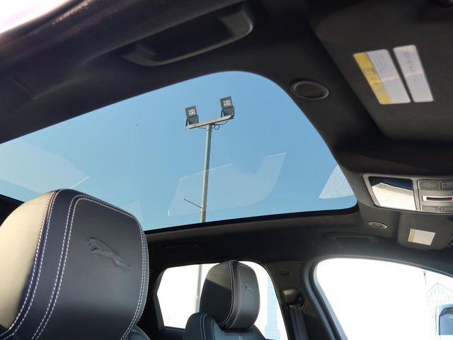 JAGUAR JAGUAR F-PACE 2024