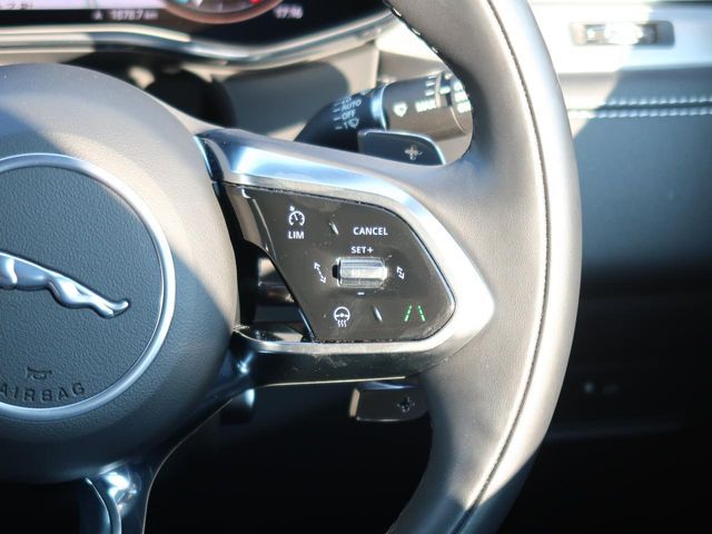 JAGUAR JAGUAR F-PACE 2024