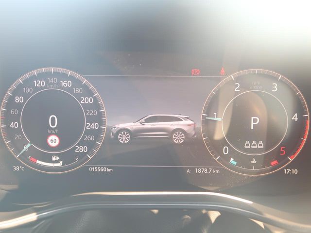 JAGUAR JAGUAR F-PACE 2024